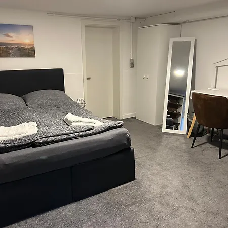 Homestay Privates Ferienzimmer Flensburg, 900 M Zum