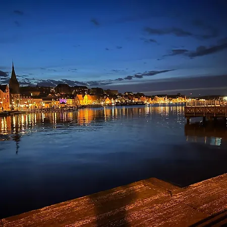 Privates Ferienzimmer Flensburg, 900 M Zum